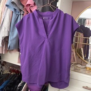 FIGS purple scrubs SET SMALL TOP medium petite joggers